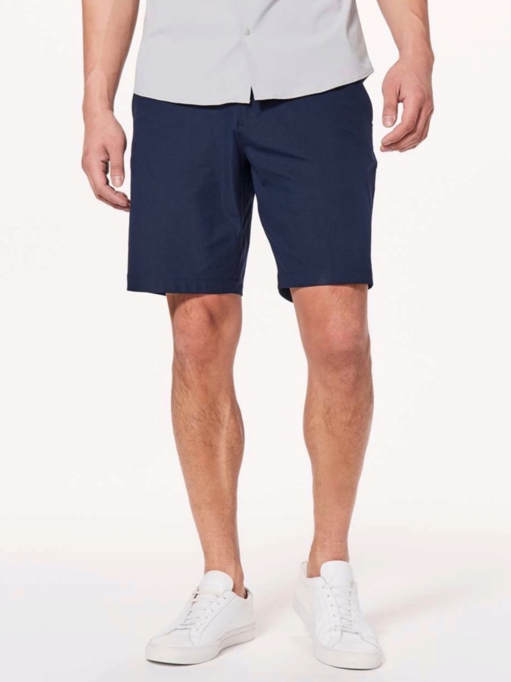 Lululemon - Commission Classic Fit Short 9” - Warpstreme - Navy - Size 31